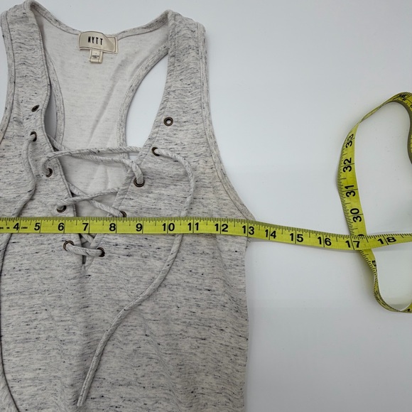 NYTT Light Gray Sleeveless Top - Picture 5 of 7